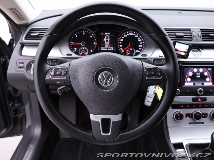 Volkswagen CC 2,0 TDI 103kW Sport Xenon 2012