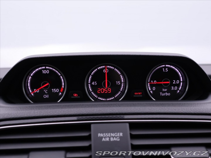 Volkswagen Scirocco 2,0 TDI 110kW DSG R-Line 2017