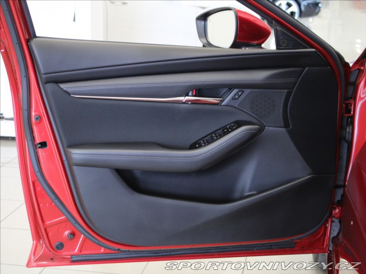 Mazda Ostatní modely 3 2,0 X180 1.majitel ČR 251 2019