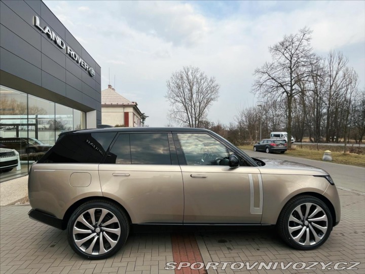 Ostatní značky Ostatní modely Land Rover Range Rover 4,4 SWB Autobiography P53 2024