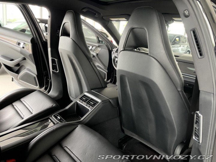 Porsche Panamera 4S 324kW*Vzduch*Panorama* 2018