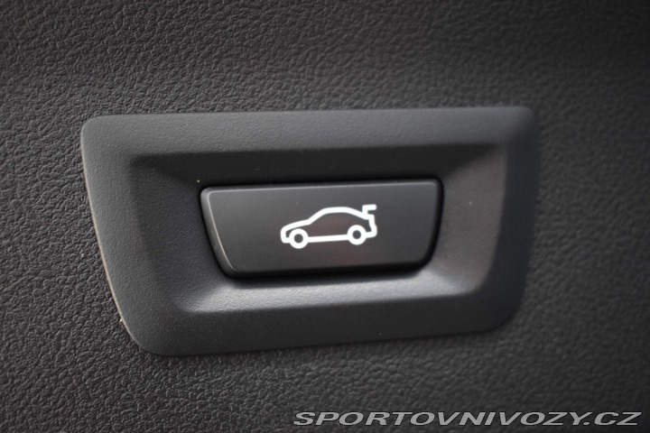 BMW X4 xDrive30d //M*TAŽNÉ*REZER 2020