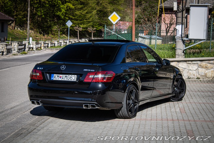Mercedes-Benz E E 63 AMG Performance 2010