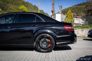 Mercedes-Benz E E 63 AMG Performance 2010