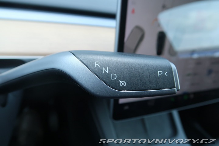 Tesla Model Y Long Range AWD 75kWh 2021