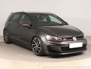 Volkswagen Golf Highline 2.0 GTI