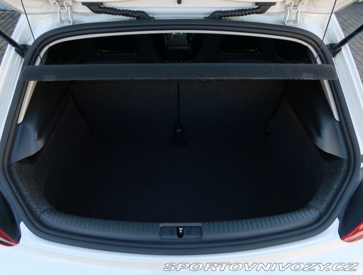 Volkswagen Scirocco Sport 1.4 TSI 2012
