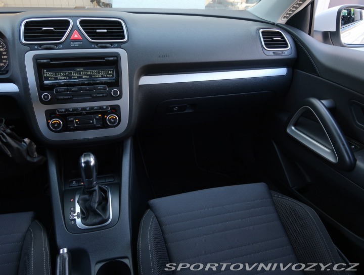 Volkswagen Scirocco Sport 1.4 TSI 2012