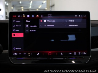 Volkswagen Ostatní modely Passat 2,0 TDi R-Line PANO Tažné 2025