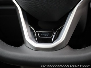 Volkswagen Ostatní modely Passat 2,0 TDi R-Line PANO Tažné 2025