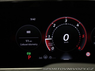 Volkswagen Ostatní modely Passat 2,0 TDi R-Line PANO Tažné 2025