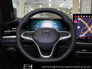 Volkswagen Ostatní modely Passat 2,0 TDi R-Line PANO Tažné 2025