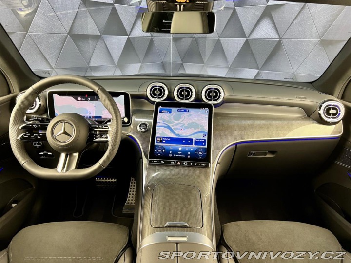 Mercedes-Benz Ostatní modely GLC 220d 4MATIC AMG, DISTRON 2025