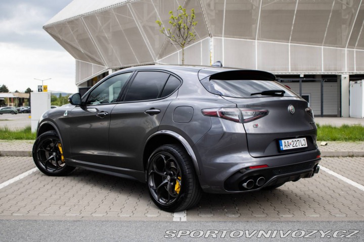 Alfa Romeo Stelvio 2.9 V6 Twin Turbo QV AWD 2020