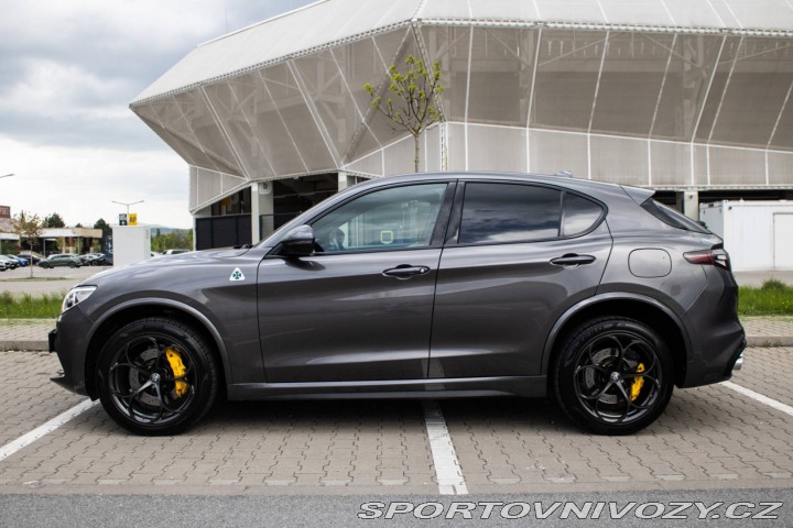 Alfa Romeo Stelvio 2.9 V6 Twin Turbo QV AWD 2020