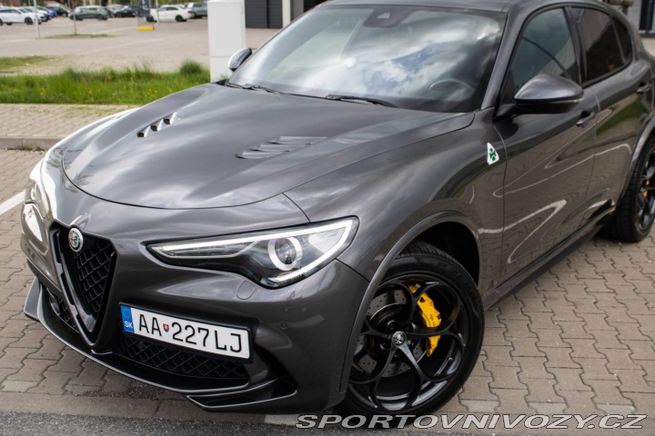 Alfa Romeo Stelvio 2.9 V6 Twin Turbo QV AWD 2020