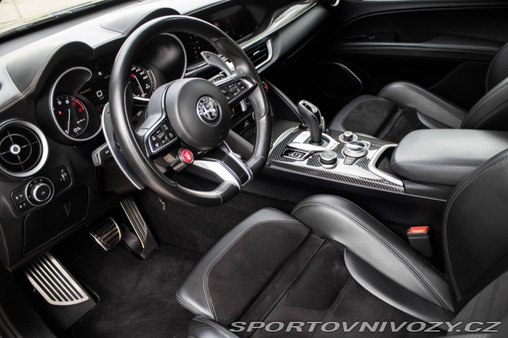 Alfa Romeo Stelvio 2.9 V6 Twin Turbo QV AWD 2020