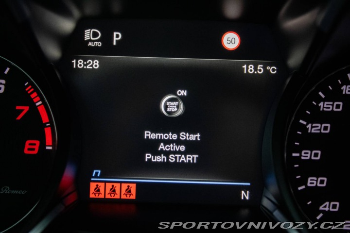 Alfa Romeo Stelvio 2.9 V6 Twin Turbo QV AWD 2020