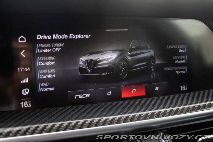 Alfa Romeo Stelvio 2.9 V6 Twin Turbo QV AWD 2020