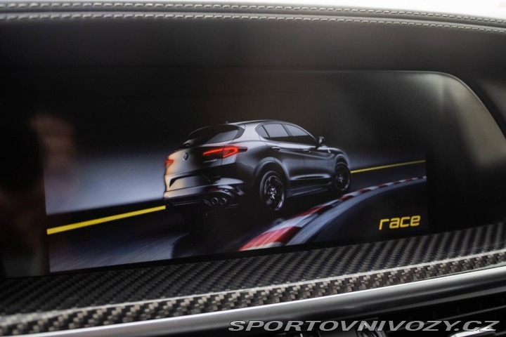 Alfa Romeo Stelvio 2.9 V6 Twin Turbo QV AWD 2020