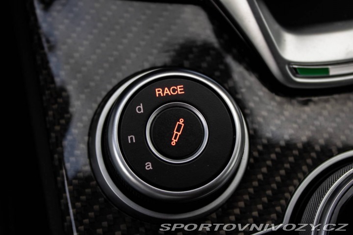 Alfa Romeo Stelvio 2.9 V6 Twin Turbo QV AWD 2020