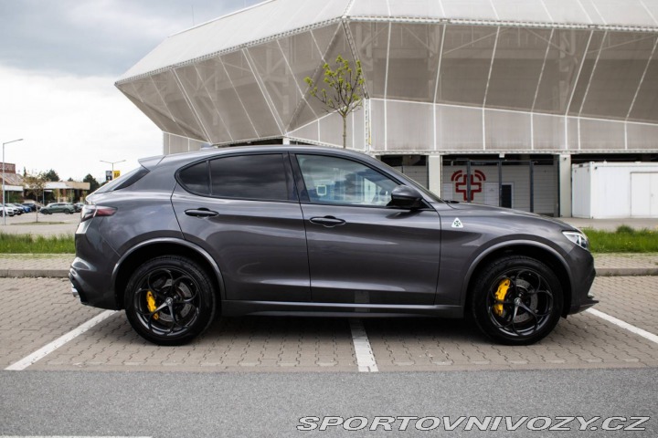 Alfa Romeo Stelvio 2.9 V6 Twin Turbo QV AWD 2020