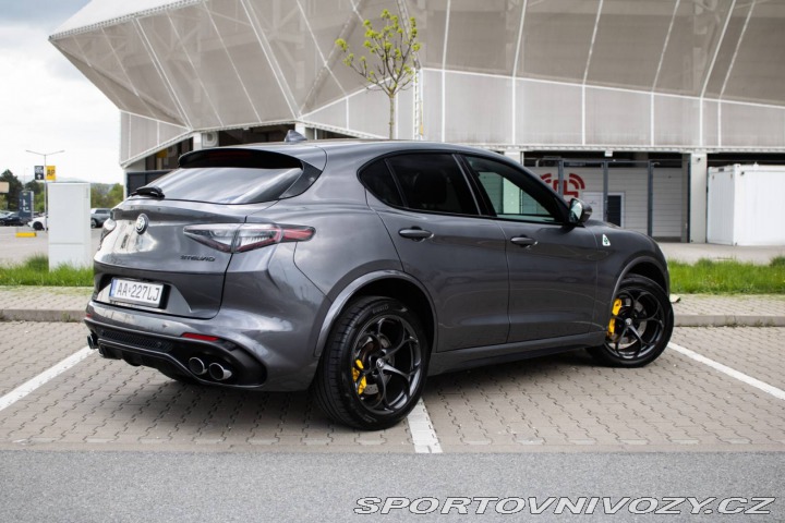 Alfa Romeo Stelvio 2.9 V6 Twin Turbo QV AWD 2020