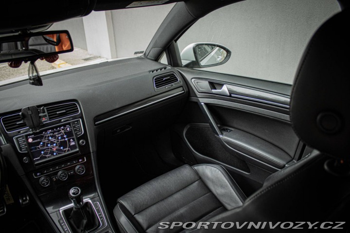 Volkswagen Golf Variant GTD 2.0 TDI BMT 2015