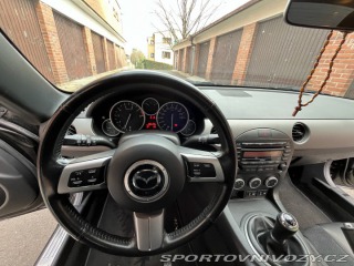 Mazda MX-5  2012