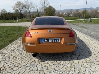 Nissan 350 Z  2004