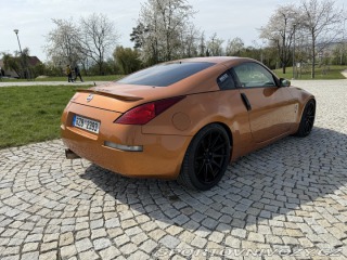 Nissan 350 Z  2004