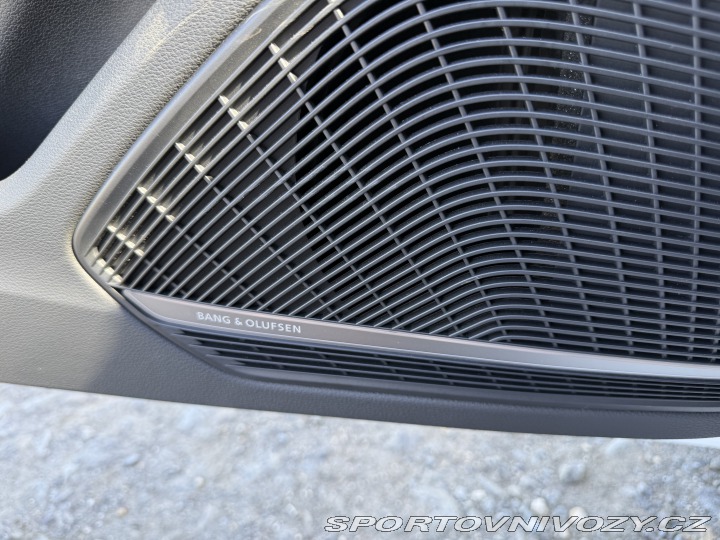 Audi RS4 AVANT 2023