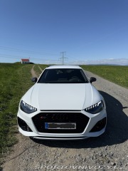 Audi RS4 AVANT 2023