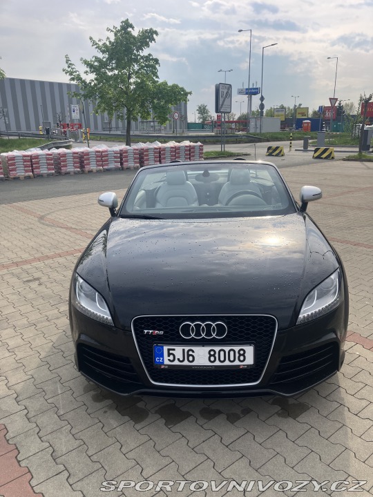 Audi TT Audi TT RS 2010