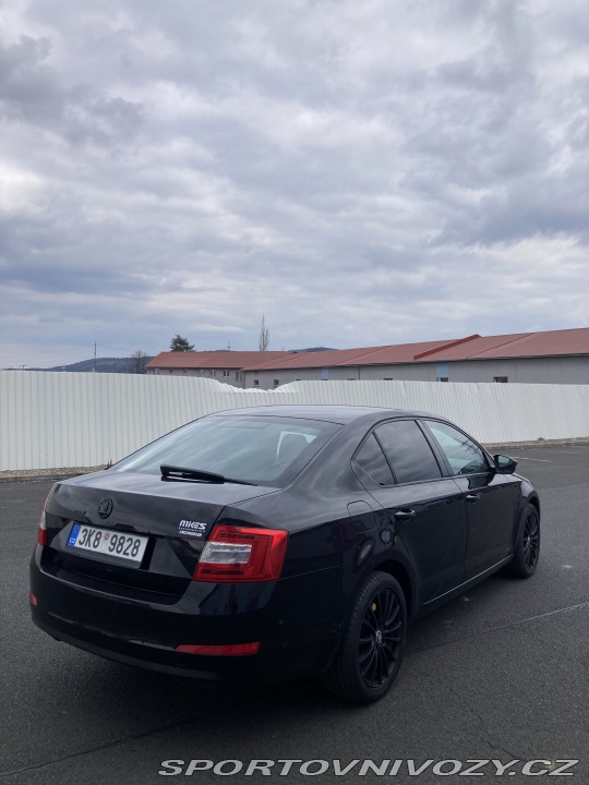 Škoda Ostatní modely Octavia 3 2.0TDI 110Kw 2015