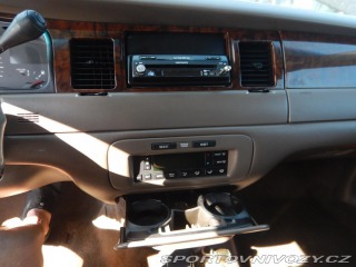 Ostatní značky Ostatní modely Lincoln Town Car 4.6 i 160 kw 1998