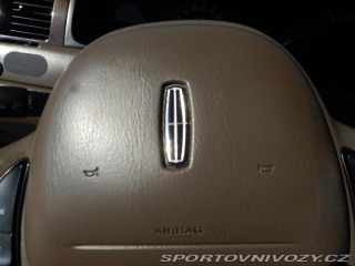 Ostatní značky Ostatní modely Lincoln Town Car 4.6 i 160 kw 1998