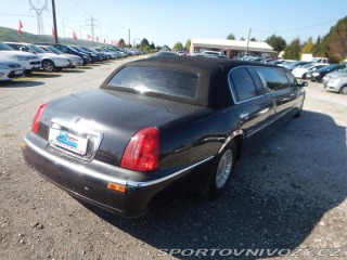 Ostatní značky Ostatní modely Lincoln Town Car 4.6 i 160 kw 1998