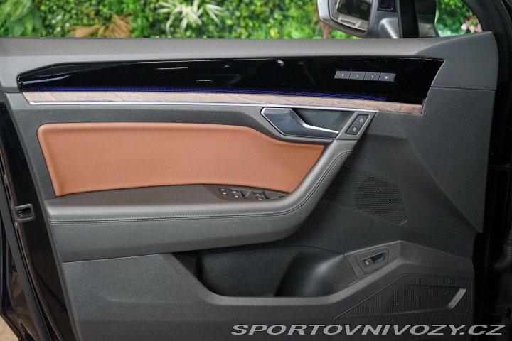 Volkswagen Ostatní modely Touareg 3.0 TSI LED Vzduch HUD 36 2020