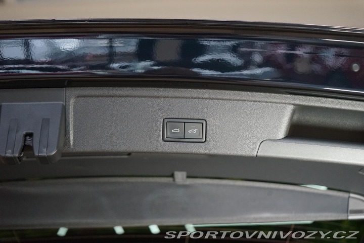 Volkswagen Ostatní modely Touareg 3.0 TSI LED Vzduch HUD 36 2020
