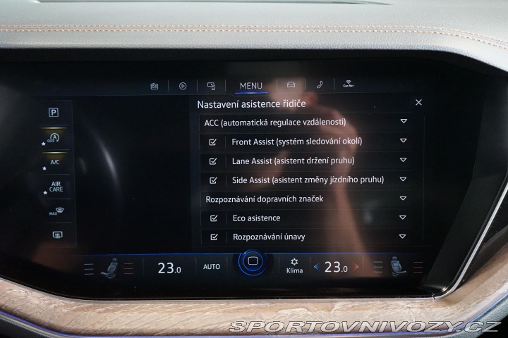 Volkswagen Ostatní modely Touareg 3.0 TSI LED Vzduch HUD 36 2020