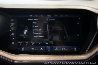 Volkswagen Ostatní modely Touareg 3.0 TSI LED Vzduch HUD 36 2020