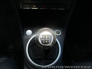 Volkswagen Beetle 1,4 TSi 118kw Xenon Led o 2012