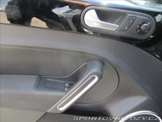 Volkswagen Beetle 1,4 TSi 118kw Xenon Led o 2012