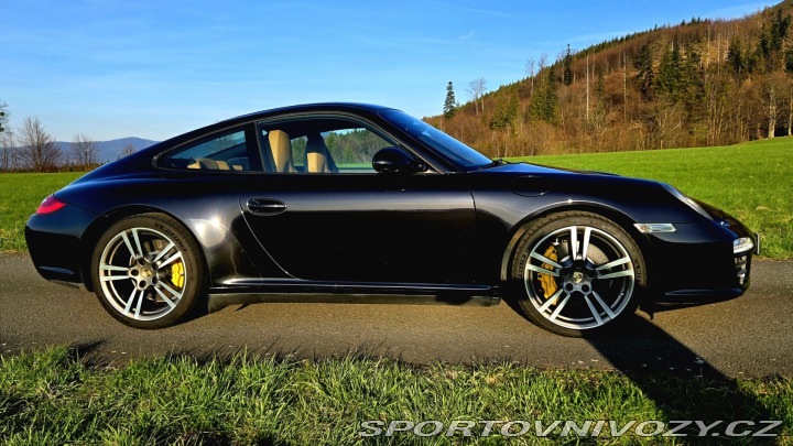Porsche 911 Carrera 4S 997.2 2010