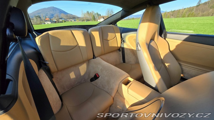 Porsche 911 Carrera 4S 997.2 2010