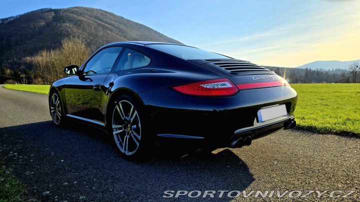 Porsche 911 Carrera 4S 997.2 2010