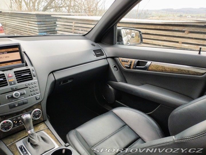Mercedes-Benz C C 63 AMG 2011