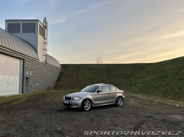 BMW 1 128i, manuál, DE původ 2011
