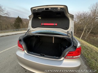 BMW 1 128i, manuál, DE původ 2011
